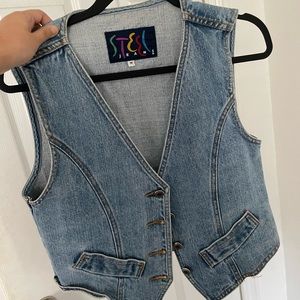Vintage denim vest!